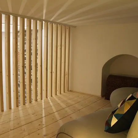 Suite Home *